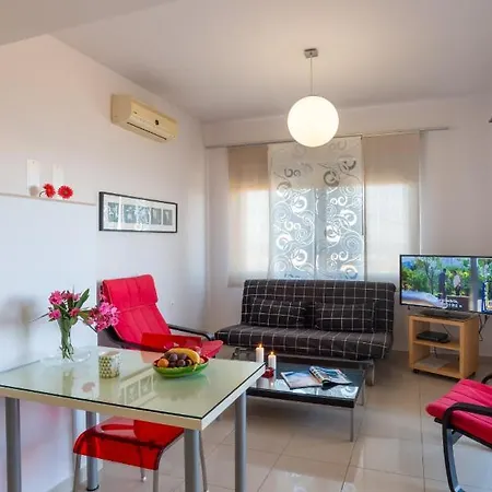 Caravella Luxury Palaiochora