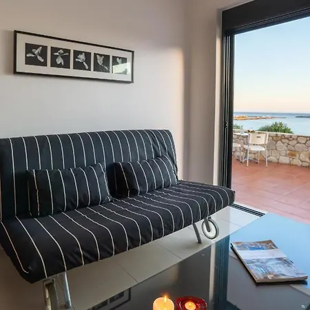 Caravella Luxury Daire Palaiochora
