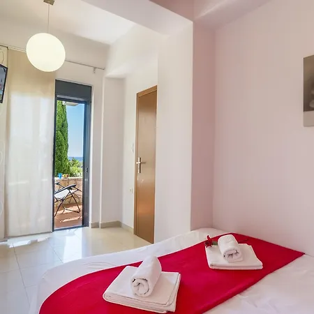 Caravella Luxury Daire Palaiochora